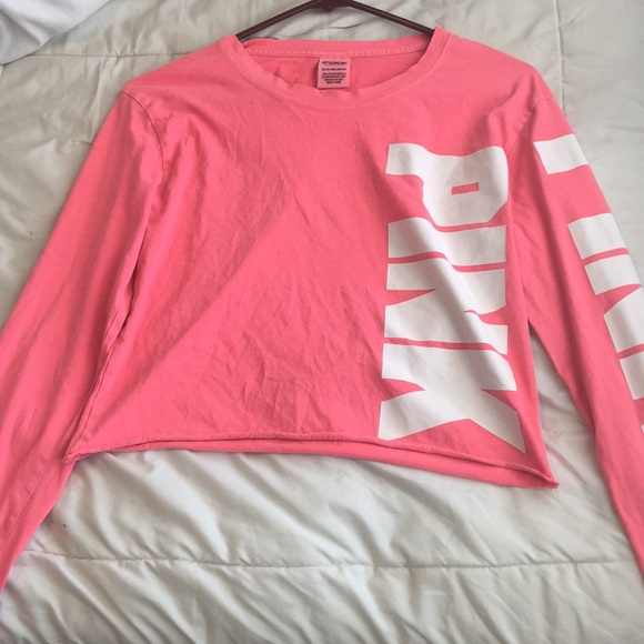 hot pink long sleeve crop top - Picture 1 of 3